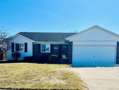28720 Bingham Dr, Chesterfield, MI, 48047-3739 | Card Image