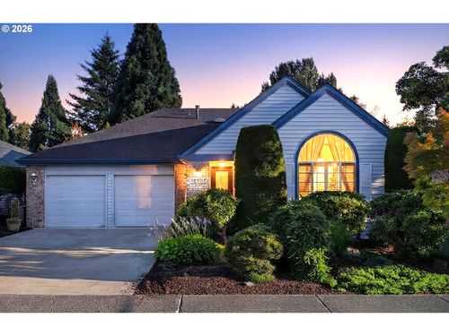 15705 Se 34th Cir, Vancouver, WA, 98683-3700 | Card Image