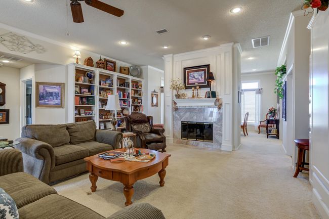 14101 E Fm 1527, Home with 3 bedrooms, 4 bathrooms and null parking in Lorenzo TX | Image 51