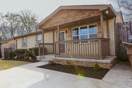 3231 Leawood Dr, Nashville, TN, 37218-3115 | Card Image