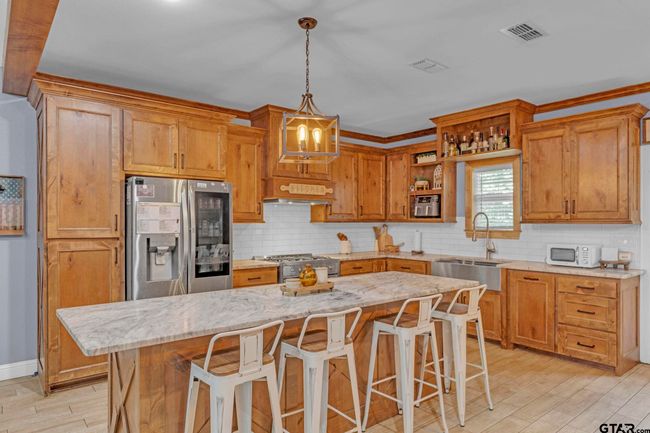 10708 C R 494, House other with 4 bedrooms, 2 bathrooms and null parking in Tyler TX | Image 8