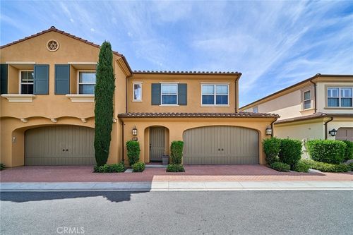 121 Baritone, Irvine, CA, 92620 | Card Image