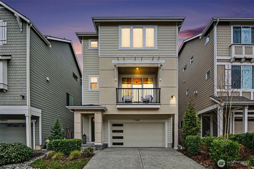 20-17609 21st Ave W, Lynnwood, WA, 98037-5328 | Card Image