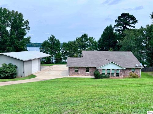 703 Airport Loop, Homer, LA, 71040-8613 | Card Image