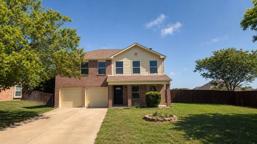 501 Coral Reef Ln, Glenn Heights, TX, 75154-7961 | Card Image