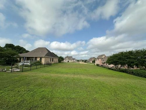 2207 Carondelet Court, Brenham, TX, 77833 | Card Image