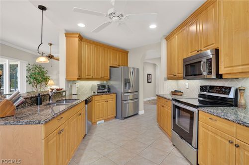 apt-101-5581 Berkshire Dr, FORT MYERS, FL, 33912-0223 | Card Image