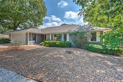 1 Shotliff Cir, Bella Vista, AR, 72715-4910 | Card Image