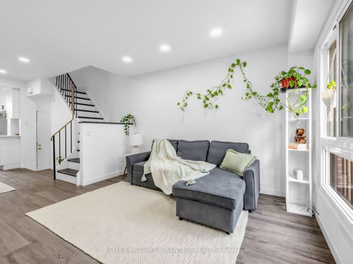 159-275 Broadview Ave, Toronto, ON, M4M3H5 | Card Image