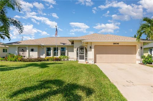 3606 Se 1st Ave, Cape Coral, FL, 33904-4186 | Card Image