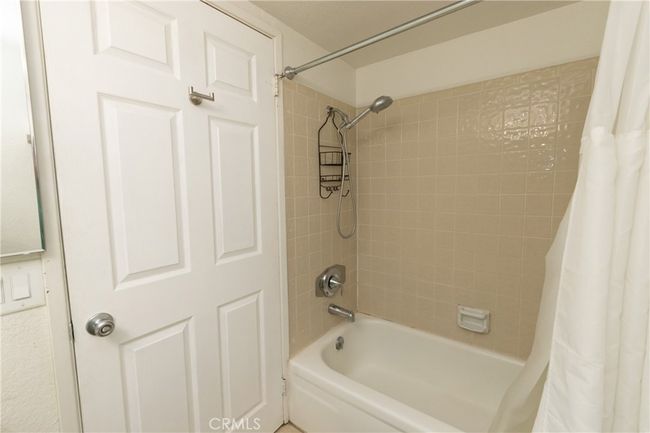 5 - 41764 Brownie Ln, Condo with 2 bedrooms, 2 bathrooms and 2 parking in Big Bear Lake CA | Image 9