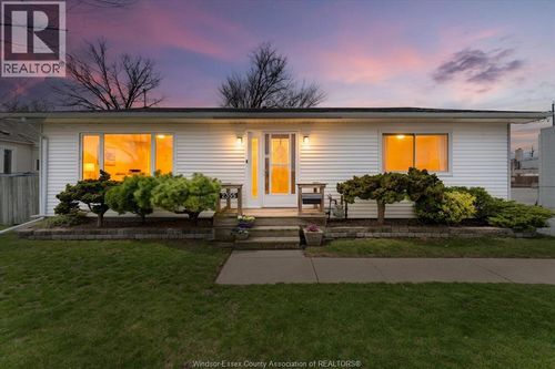 2355 Pillette, Windsor, ON, N8T1P7 | Card Image
