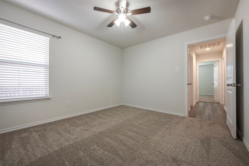 2544 Doe Run, Weatherford, TX, 76087-1900 | Card Image