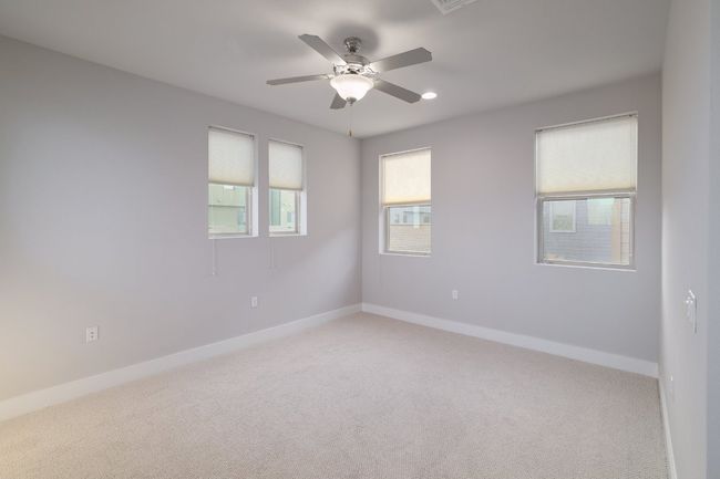 2513 Moreno St, House other with 4 bedrooms, 4 bathrooms and 2 parking in Austin TX | Image 15