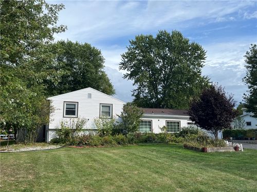 190 Crandon Way, Rochester, NY, 14618-4432 | Card Image