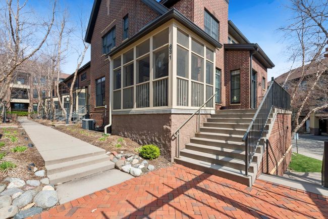 831 River Mews Ct, Townhouse with 4 bedrooms, 4 bathrooms and null parking in Minneapolis MN | Image 42