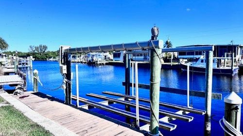 14669 Paul Revere Loop, NORTH FORT MYERS, FL, 33917-9050 | Card Image