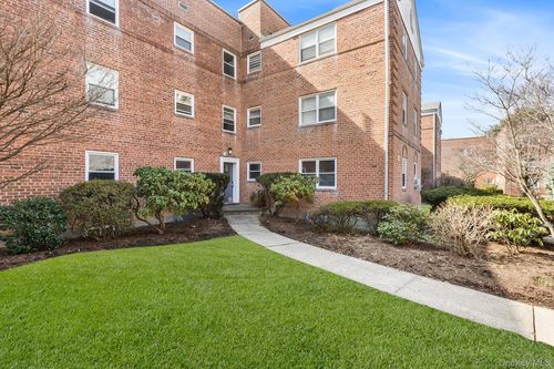 unit-r5-320 Broadway, Tarrytown, NY, 10591-5406 | Card Image