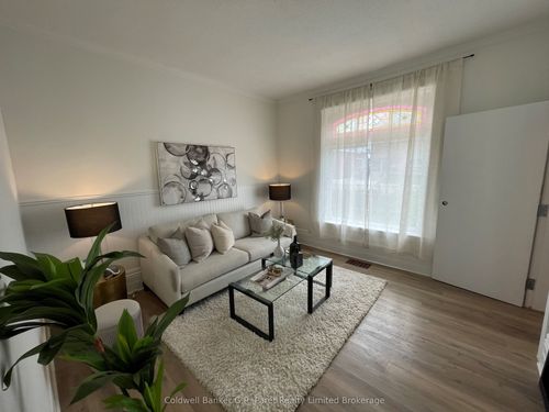 unit-b-89 Church St W, Delhi, ON, N4B1V9 | Card Image