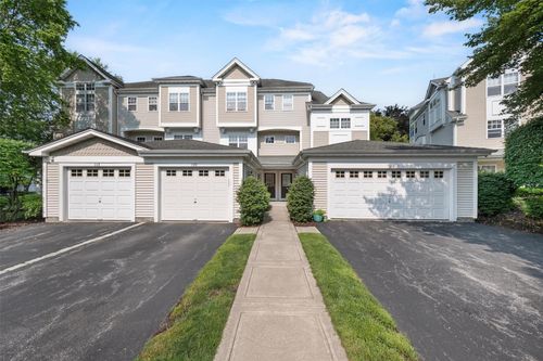 113 Northview Ct, Peekskill, NY, 10566-4438 | Card Image