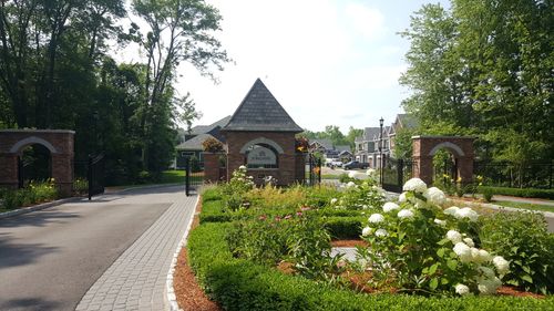 1-1 Yorkshire Ct, Farmington, CT, 06032-2487 | Card Image