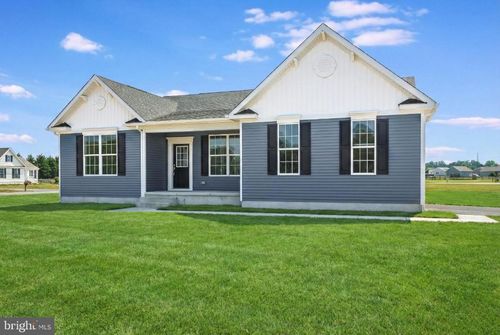 lew-310 Vale Blvd, GREENWOOD, DE, 19950-2439 | Card Image