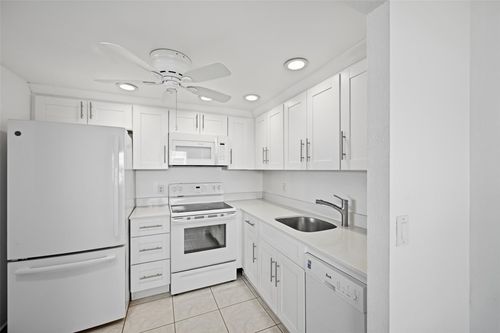 j-451 Monaco J, Delray Beach, FL, 33446-1434 | Card Image