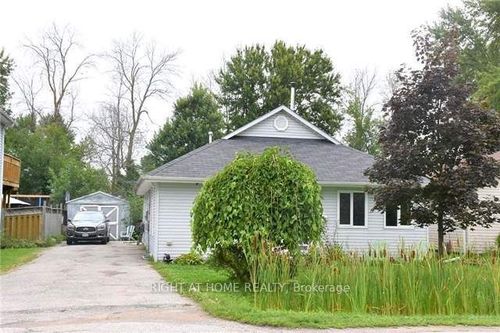 230 Bayview Ave, Keswick, ON, L4P2T2 | Card Image