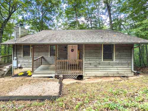 822 Christy Ln, Townsend, TN, 37882-3534 | Card Image