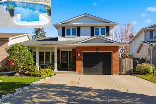 30 Capri St, Thorold, ON, L2V4S8 | Card Image