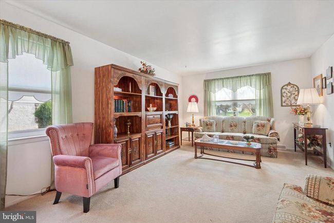 720 Vance Dr, House other with 4 bedrooms, 3 bathrooms and null parking in GLENSIDE PA | Image 9