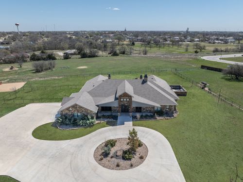 840 N Ash St, Muenster, TX, 76252-2250 | Card Image