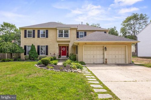 26 Sheffield Ln, MOUNT LAUREL, NJ, 08054-3318 | Card Image