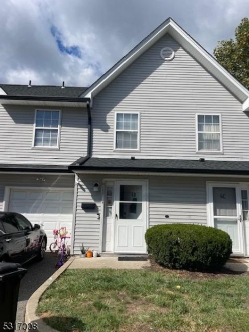 apt-d-4 Star Lake Rd, Bloomingdale, NJ, 07403-1200 | Card Image