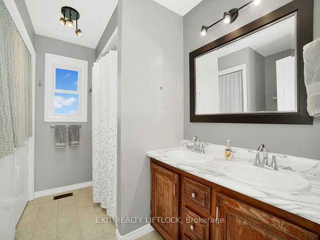 5137 Boundary Rd, House other with 6 bedrooms, 5 bathrooms and 10 parking in Bewdley ON | Image 8