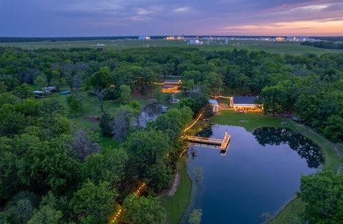 2523 County Road 3303, Greenville, TX, 75402-8519 | Card Image