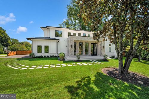 6116 Eastview St, BETHESDA, MD, 20817-6004 | Card Image