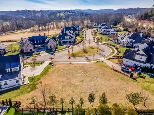 7211 Shagbark Ln, College Grove, TN, 37046-8816 | Card Image