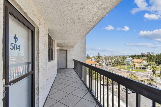APT-504 - 15462 Gulf Blvd, Condo with 2 bedrooms, 2 bathrooms and null parking in MADEIRA BEACH FL | Image 53