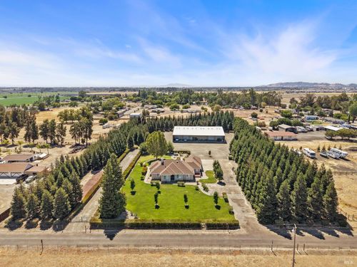 5050 Melissa Ln, Vacaville, CA, 95688-9676 | Card Image