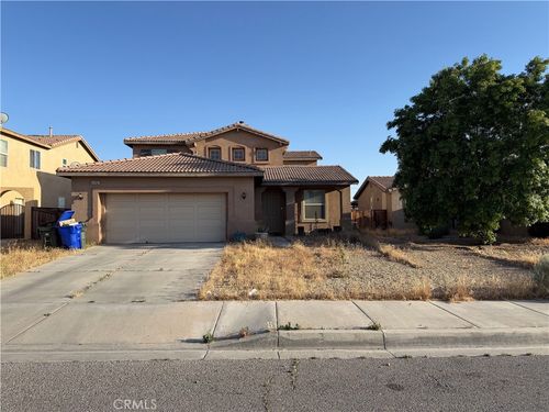 11767 Tara Ln, Adelanto, CA, 92301-3789 | Card Image