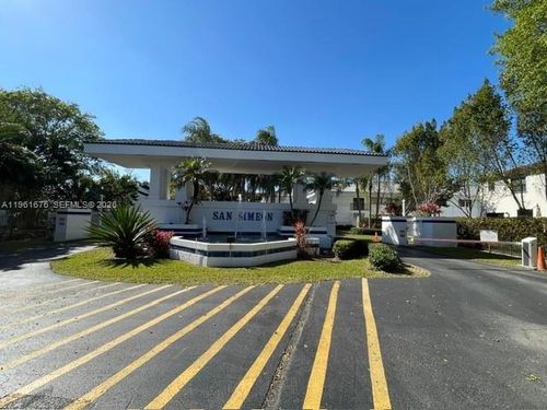 1-21300 San Simeon Way, Miami, FL, 33179-1130 | Card Image