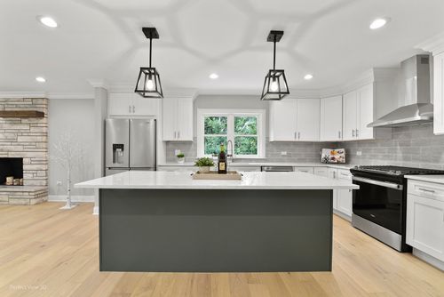 20044 S Kohlwood Dr, Mokena, IL, 60448-9477 | Card Image