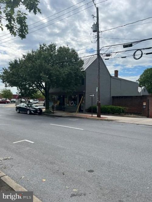 1-244 E Patrick St, FREDERICK, MD, 21701-5961 | Card Image
