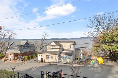 45 Riverside Ave, Haverstraw, NY, 10927-2009 | Card Image