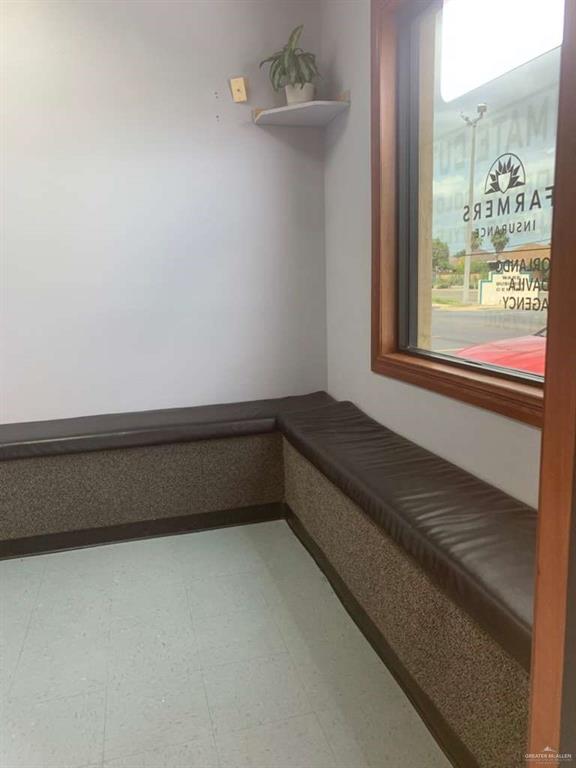 Commercial Lease in McAllen 5