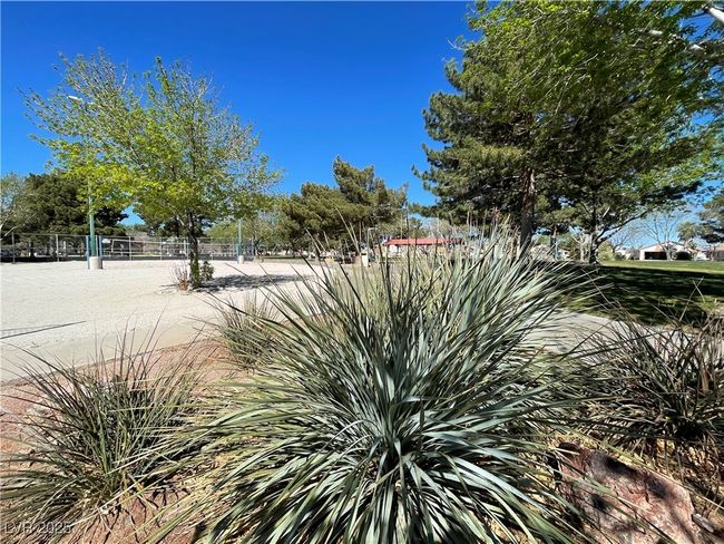 UNIT-1021 - 833 Aspen Peak Loop, Condo with 2 bedrooms, 2 bathrooms and null parking in Henderson NV | Image 55