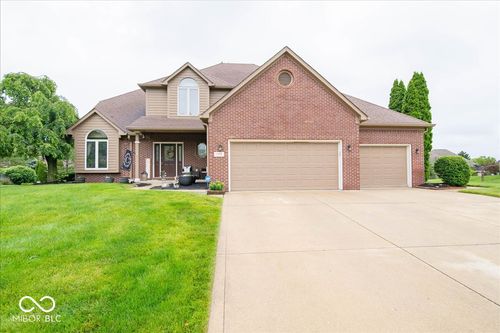 1145 Forest Commons Dr, Avon, IN, 46123-7751 | Card Image