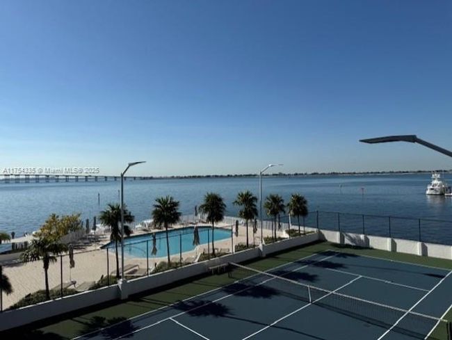 APT-4A - 200 Se 15 Th Rd, Condo with 1 bedrooms, 2 bathrooms and null parking in Miami FL | Image 16
