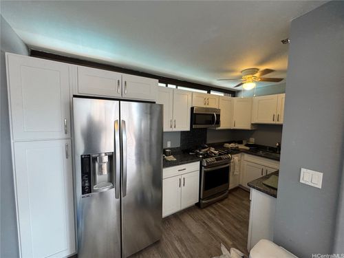 apt-1215-1088 Bishop St, Honolulu, HI, 96813-3138 | Card Image